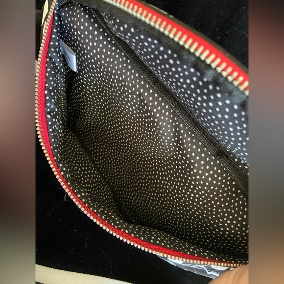 Brighton - ENDLESS LOVE BELT BAG - Hearts NWOT - Picture 6 of 13